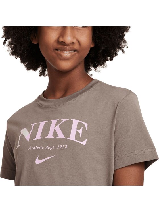❤︎R❤︎ Nike T-Shirt Sportswear Trend BF Brązowy Regular Fit | Modivo.pl