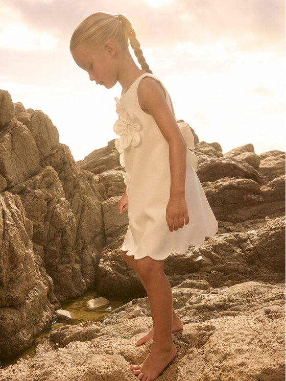 Abel & Lula Abel & Lula Elegantne kleit 5055 Valge Regular Fit