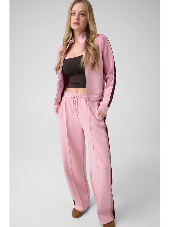 Guess Guess Spodnie materiałowe 183666 Różowy Classic Fit