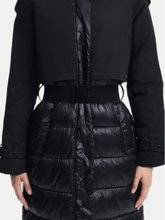 Desigual Desigual Giubbotto invernale Estocolmo 24WWEW92 Nero Regular Fit