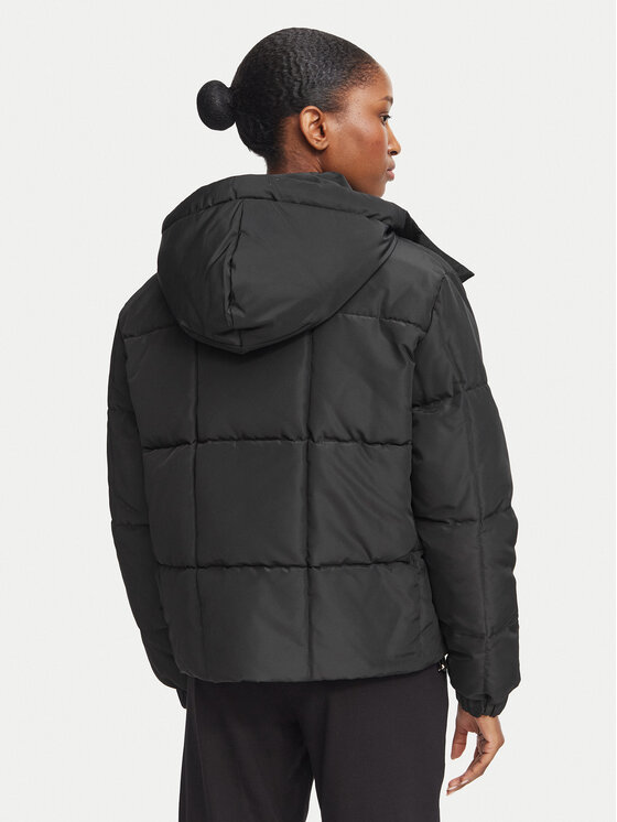 EA7 Emporio Armani EA7 Emporio Armani Зимова куртка 7W000647 AF16074 UC001 Чорний Regular Fit