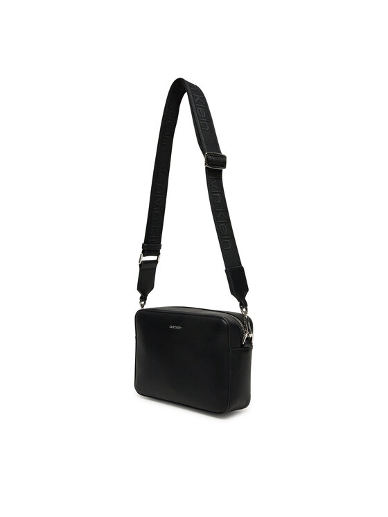 Calvin Klein Calvin Klein Kabelka Ck Must Small Camera Bag LV04F3097G Černá