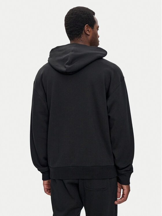 All black sweatshirt deals