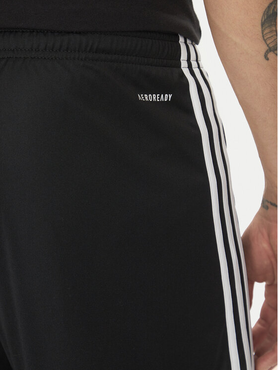 adidas adidas Športové kraťasy Squadra 25 JN5469 Čierna Regular Fit