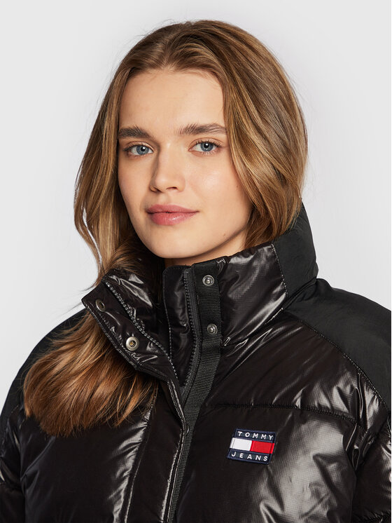 Tommy Jeans Tommy Jeans Zimska jakna Tonal Badge DW0DW14295 Crna Regular Fit