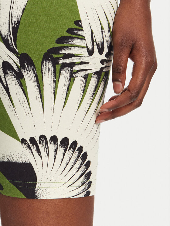 adidas adidas Къс клин FARM JD6286 Зелен Slim Fit