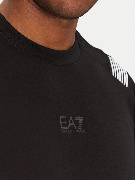EA7 Emporio Armani EA7 Emporio Armani T-shirt 7M000266 AF10375 UC001 Crna Regular Fit