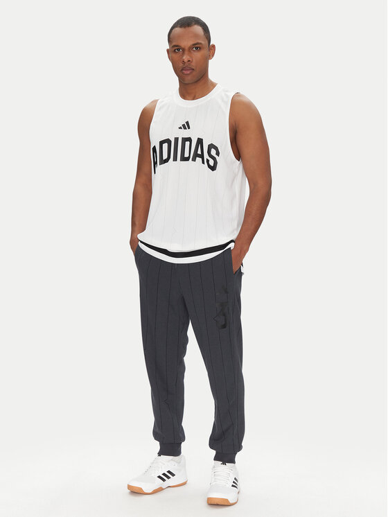 adidas adidas Spodnji del trenirke Seasonal Essentials US Sport JD8101 Siva Regular Fit