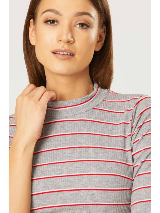 QUIOSQUE QUIOSQUE Každodenné šaty RIB TUBE DRESS 2 Sivá Regular Fit