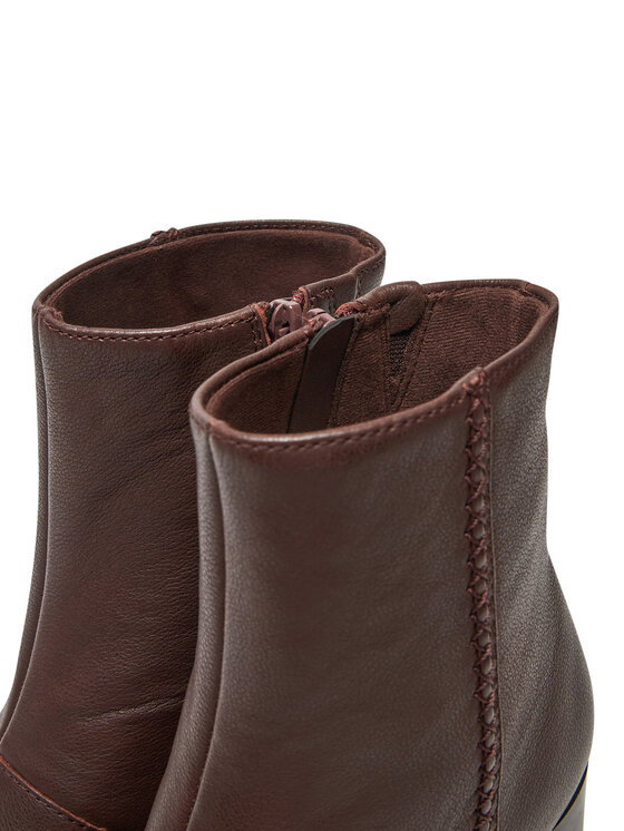 Clarks Clarks Polokozačky Keirsta Faye 26180038 Hnědá