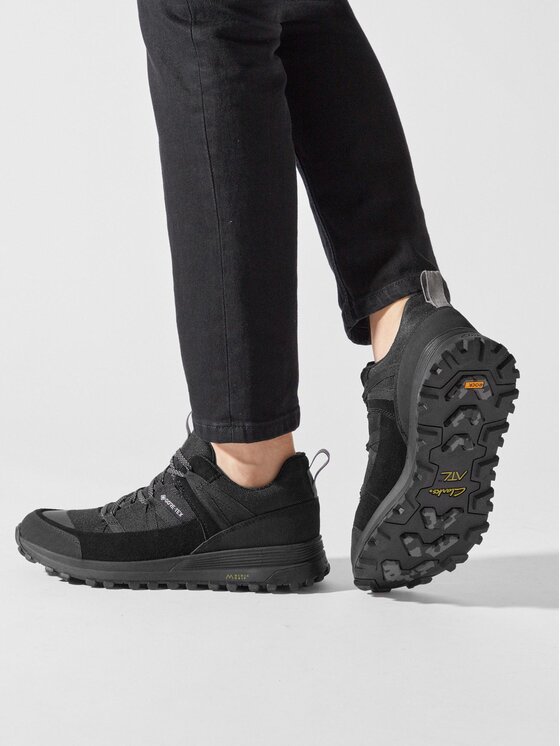 Clarks Clarks Pusbačiai ATLTrekRun Gtx GORE-TEX Juoda