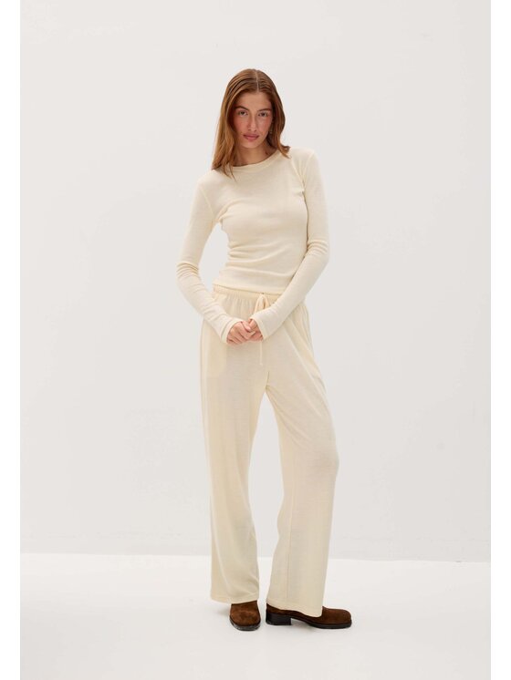 Mirons Mirons Komplet bluzka i spodnie soft Kremowy Regular Fit