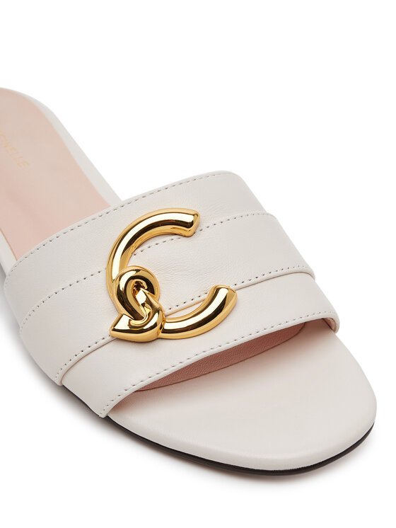 Coccinelle Coccinelle Чехли E4 SB3 17 01 01 Екрю