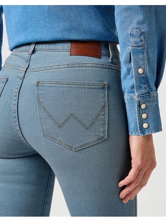 Wrangler Wrangler Jeansy Slim 610 Niebieski Slim Fit