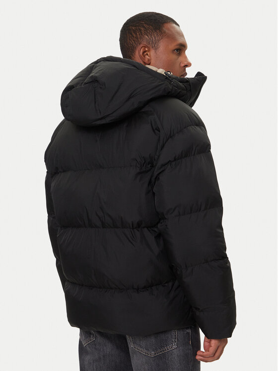 BOSS BOSS Zimní bunda Orbok 50543618 Černá Oversize