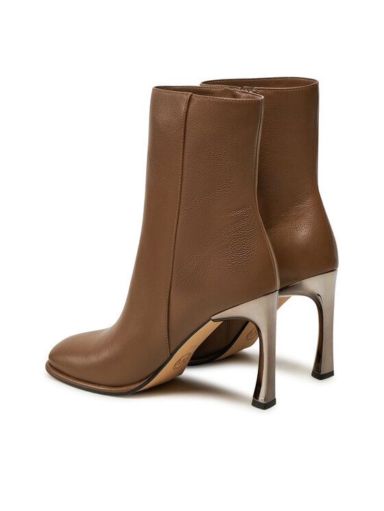 MICHAEL Michael Kors MICHAEL Michael Kors Škornji Kelsea Leather Boot 40F4KLHE5L Rjava