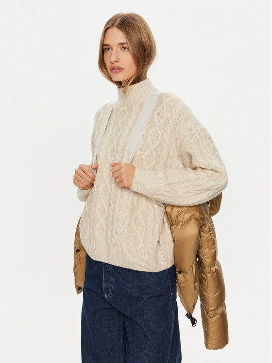 AFTER LABEL AFTER LABEL Pūkinė striukė Kipnuk A00043 Smėlio Regular Fit