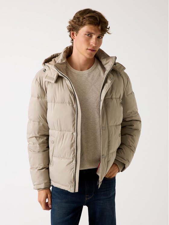 Guess Guess Μπουφάν μεταβατικό 168867 Καφέ Classic Fit
