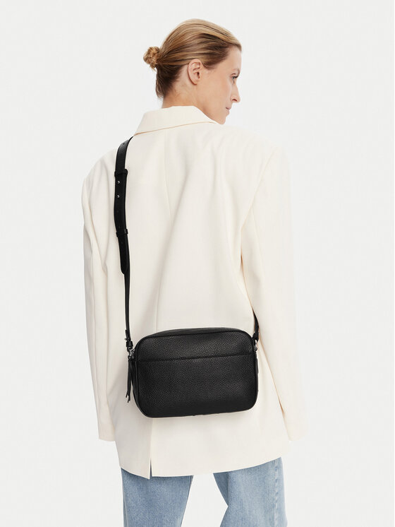 Coccinelle Coccinelle Handtasche Nellemyrtha Maxi Log E1 QBB 15 02 01 Schwarz