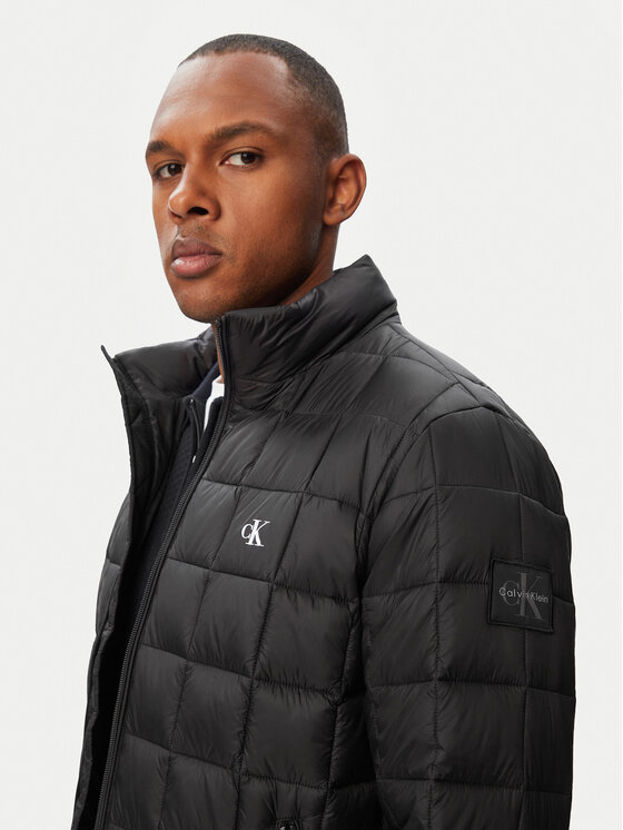 Calvin Klein Jeans Calvin Klein Jeans Пухено яке LV04RG506G Черен Regular Fit