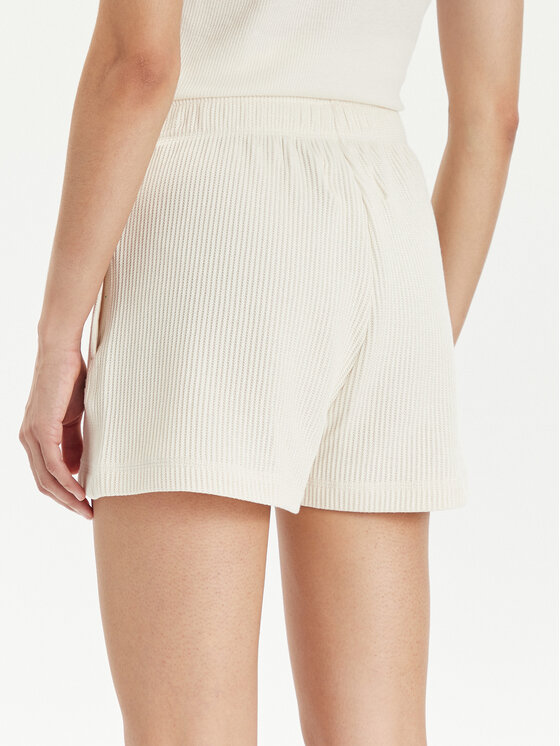 Champion Champion Pantaloni scurți sport E10012 Bej Regular Fit
