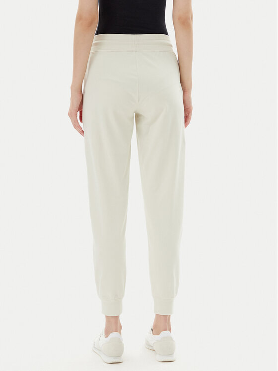 EA7 Emporio Armani EA7 Emporio Armani Долнище анцуг 7W000082 AF13135 U1112 Бежов Regular Fit