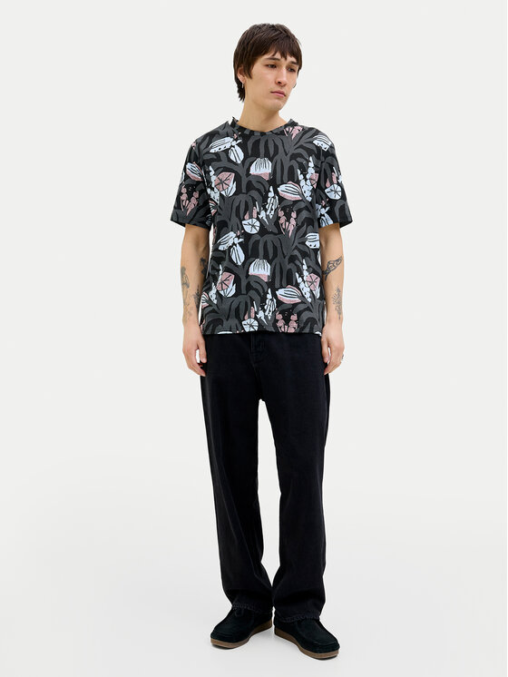 Jack&Jones Jack&Jones T-shirt Almeria 12276912 Crna Regular Fit