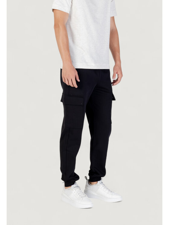 EA7 Emporio Armani EA7 Emporio Armani Spodnie dresowe 8NPP68 PJVTZ Czarny Casual Fit