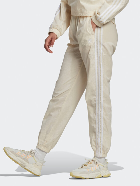 adidas adidas Melegítő alsó adicolor lassics Poplin Track HL9309 Ekru Regular Fit