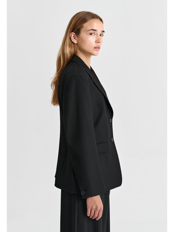 TATUUM TATUUM Sako ETOILE Čierna Fitted Fit