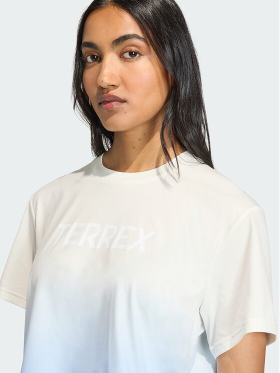 adidas adidas Koszulka techniczna Terrex Multi Tee Meadow Biały Loose Fit