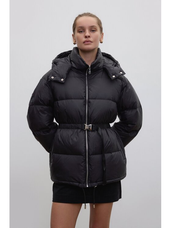 Estro Estro Μπουφάν πουπουλένιο ER00118491 Μαύρο Loose Fit