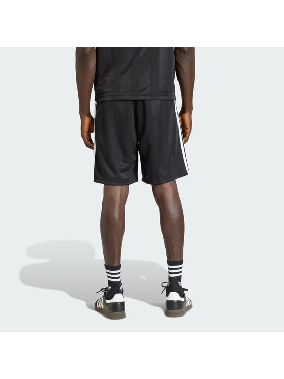 adidas adidas Szorty materiałowe 159302 Czarny Regular Fit