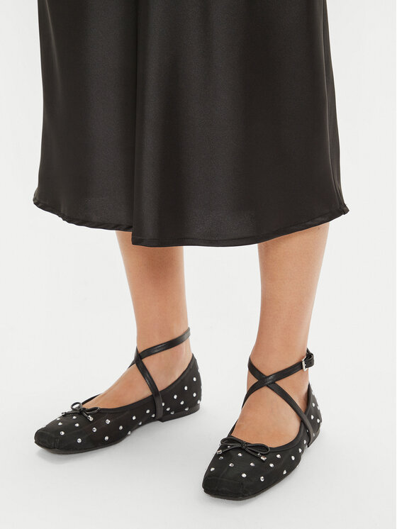 Gina Tricot Gina Tricot Midi szoknya 23423 Fekete Regular Fit