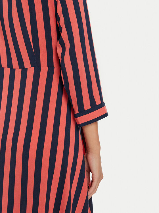 YAS YAS Srajčna obleka Savanna 26022663 Rdeča Loose Fit