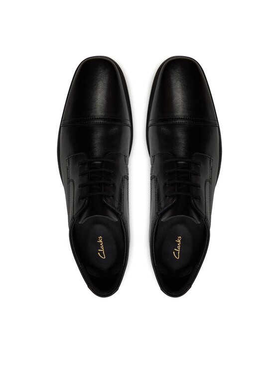 Clarks Clarks Pusbačiai Howard Cap 261620127 Juoda