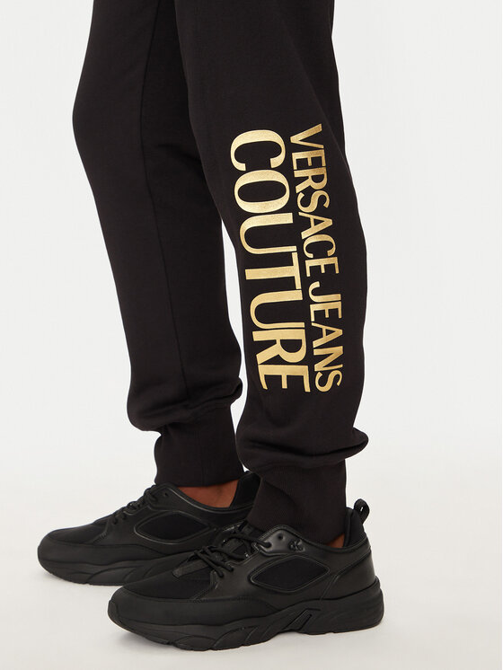 Versace Jeans Couture Pantaloni trening 77GAAT05 Negru Regular Fit Modivo.ro