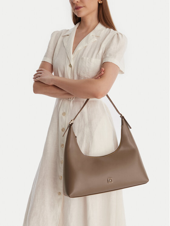 Calvin Klein Calvin Klein Táska Emblem Hw Lthr Shoulder Bag LV04F3262G Bézs