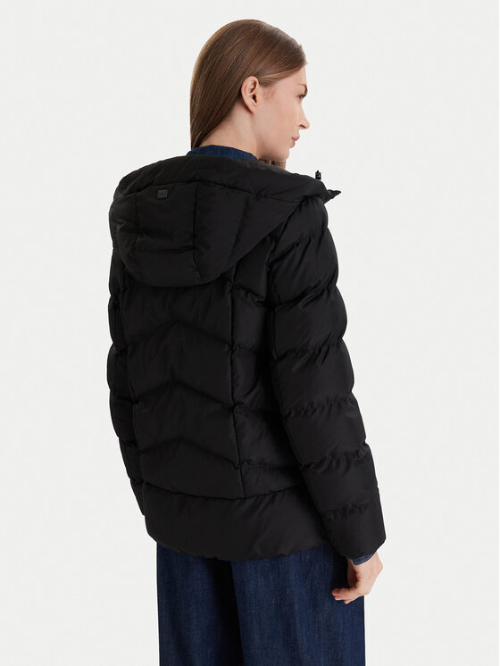 Geox Geox Geacă de iarnă Anylla W4628P T3144 F9000 Negru Regular Fit