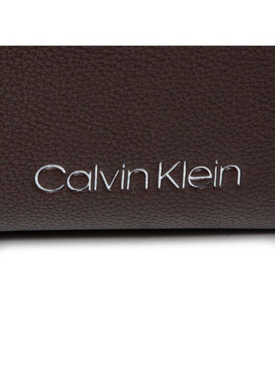 Calvin Klein Calvin Klein Geantă pentru laptop Ck Qt Pocket Laptop K50K505692 Maro