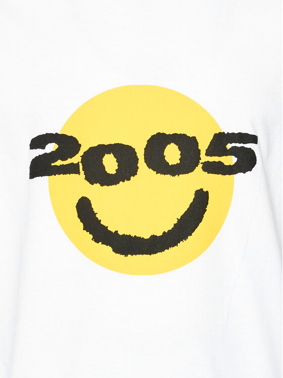 2005 2005 T-krekls Unisex Smiley Balts Regular Fit