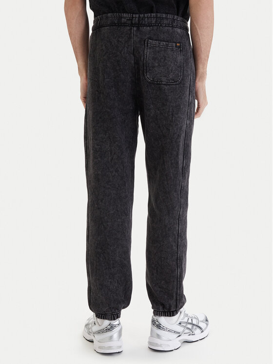Alpha Industries Alpha Industries Teplákové kalhoty Vintage Basic 258361 Černá Regular Fit