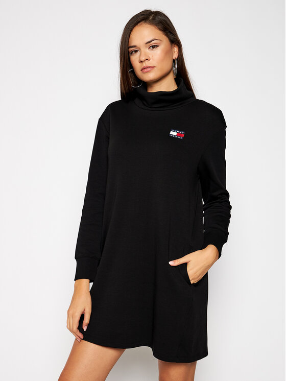 Tommy Jeans Trikotažinė suknelė Badge Mock Neck DW0DW08877 Juoda Regular  Fit • Modivo.lt