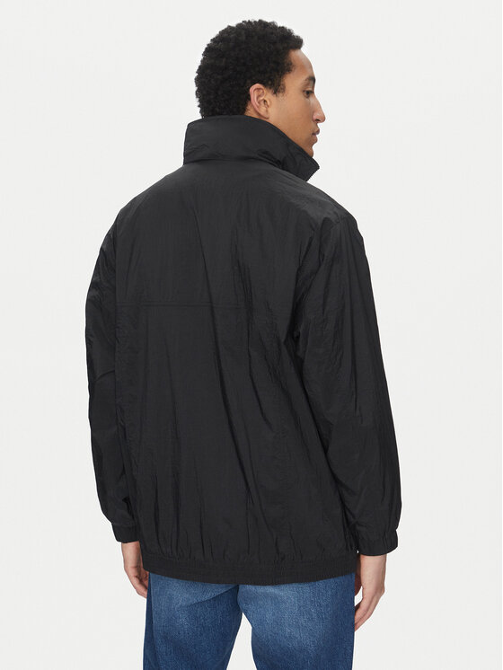 Calvin Klein Jeans Calvin Klein Jeans Prechodná bunda J30J325108 Čierna Regular Fit
