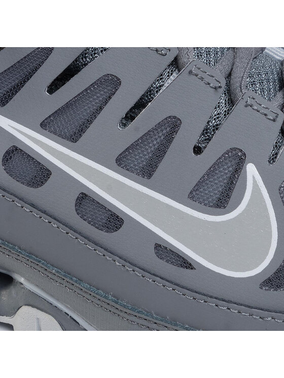 nike 621716 010