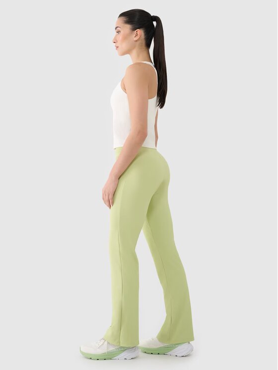4F 4F Spodnie damskie 4FRSS25TFTRF1037-42S Zielony Regular Fit