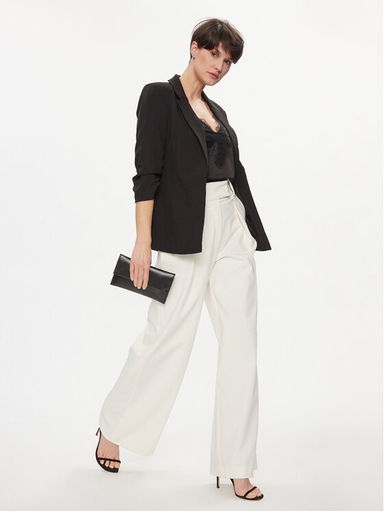 Vero Moda Vero Moda Sakoi Carla 10301555 Crna Slim Fit