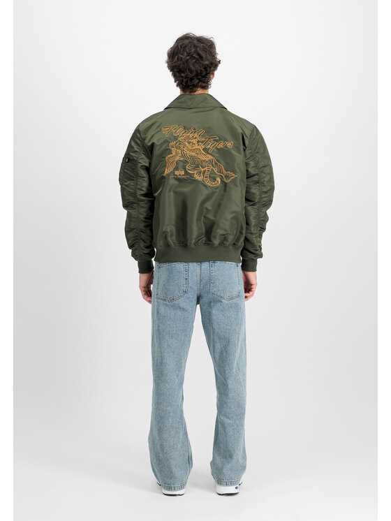 Alpha Industries Alpha Industries Kurtka bomber Flying Tigers CWU Light Bomber Jacket Zielony Regular Fit