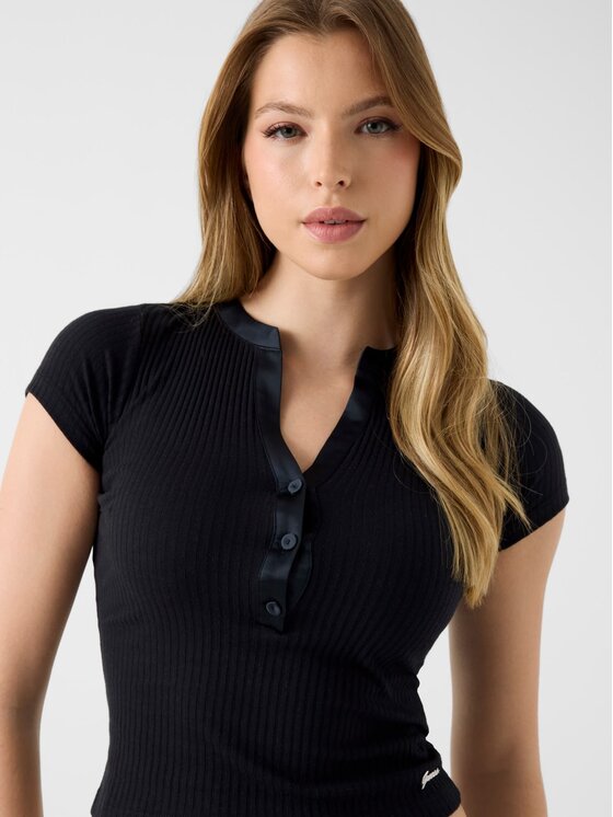 Guess Guess T-Shirt 181895 Czarny Classic Fit