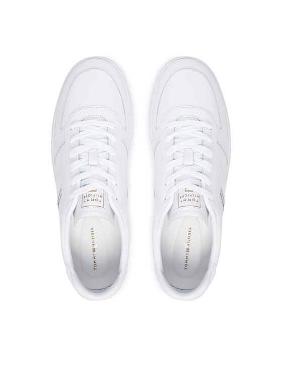Tommy Hilfiger Tommy Hilfiger Laisvalaikio batai Tribeca Sneaker FM0FM06083 Balta